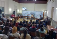 Parlamento FINES – CENS en el HCD